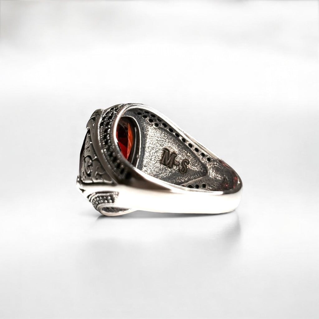 The Heir’s Ring - 925 Sterling Silver Ring